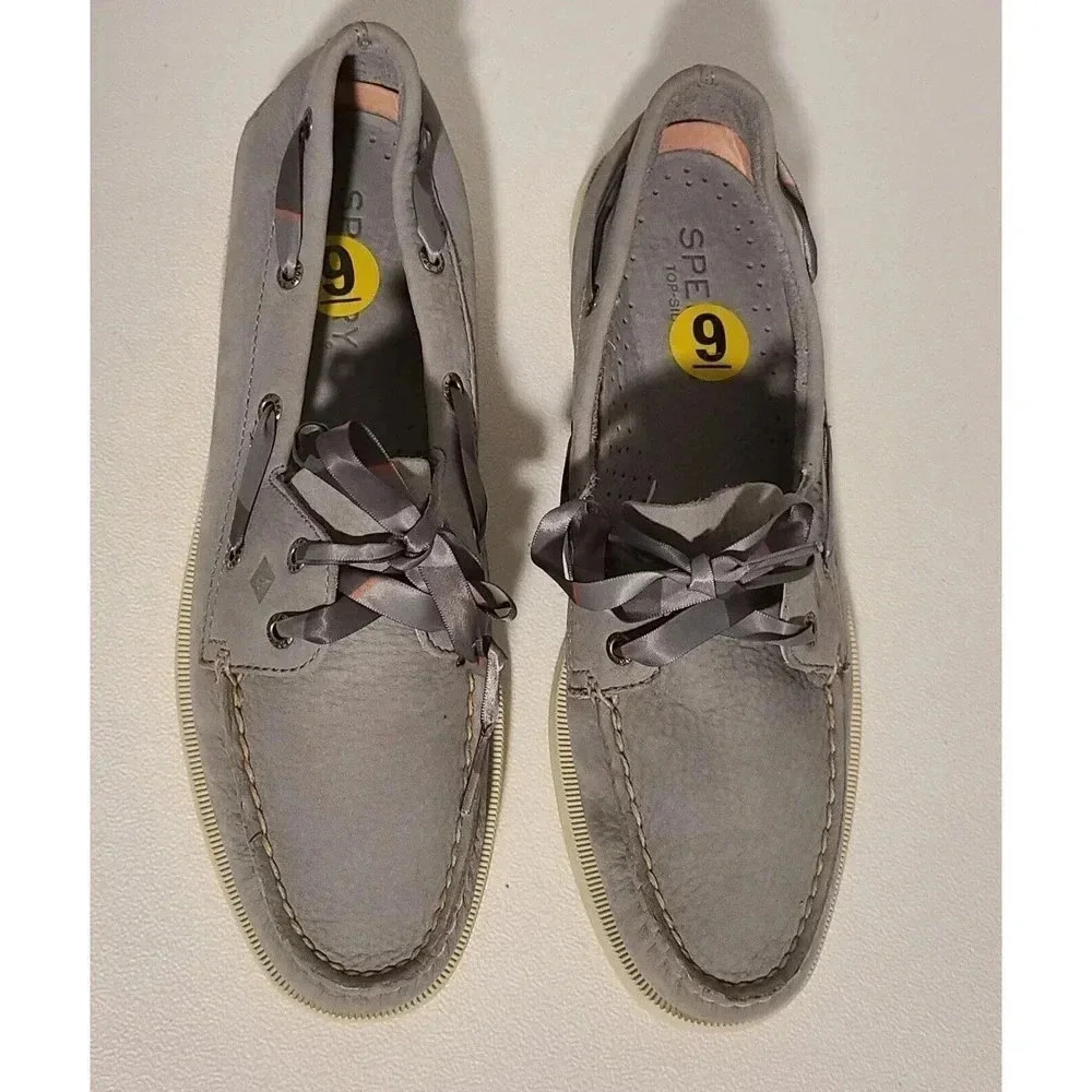 SPERRY Top Sider Suede Boat Shoes GRAY With Ribbon Laces Women’s SZ 9 M - Picture 3 of 8
